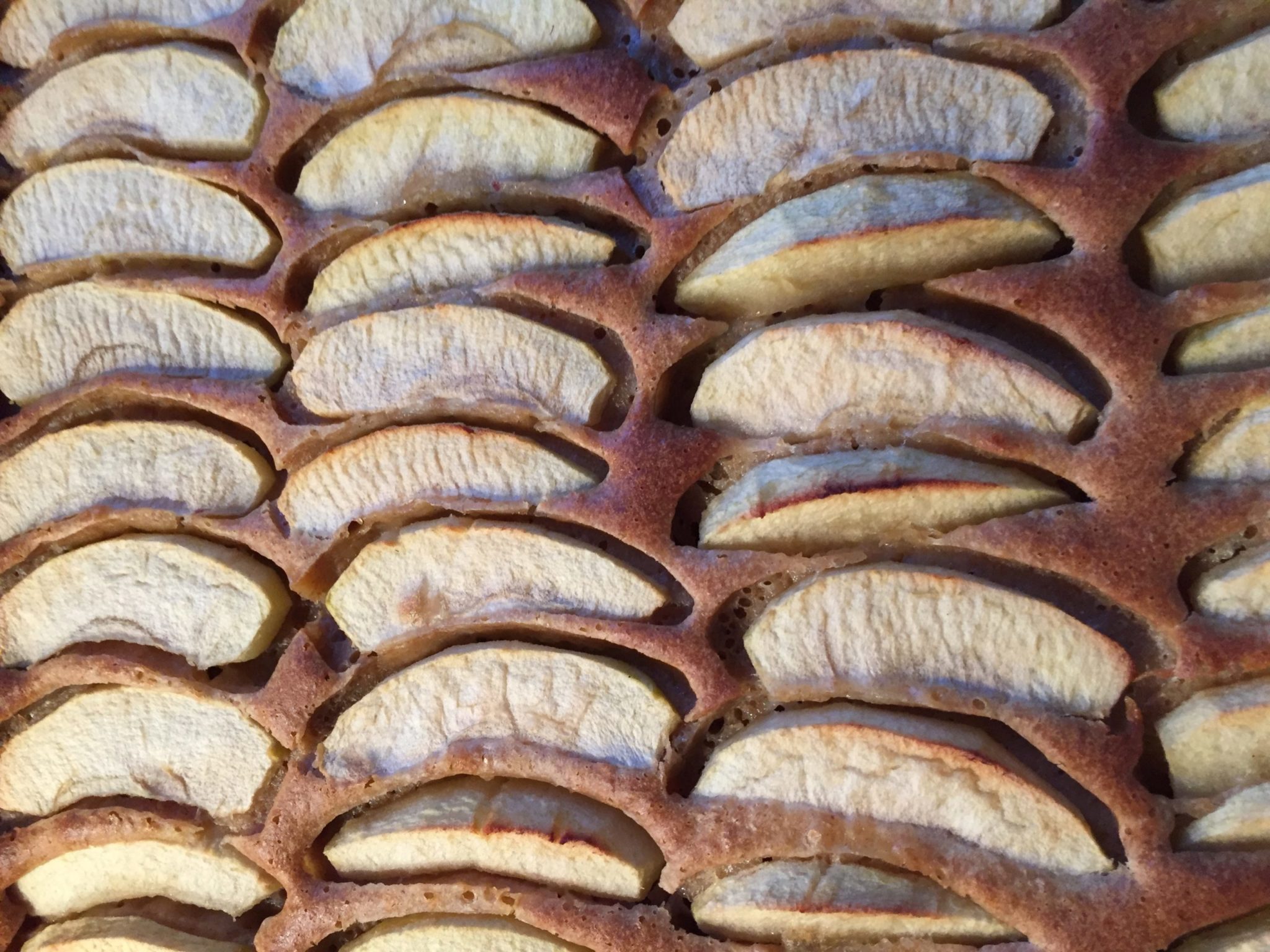 Tarta de manzana - Spanischer Apfelkuchen - Backen mit Minis