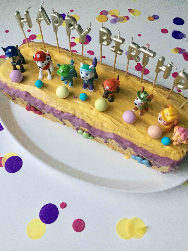 Happy Birthday! Der Paw Patrol Geburtstagskuchen ist der perfekte Motivkuchen für den Kindergeburtstag.