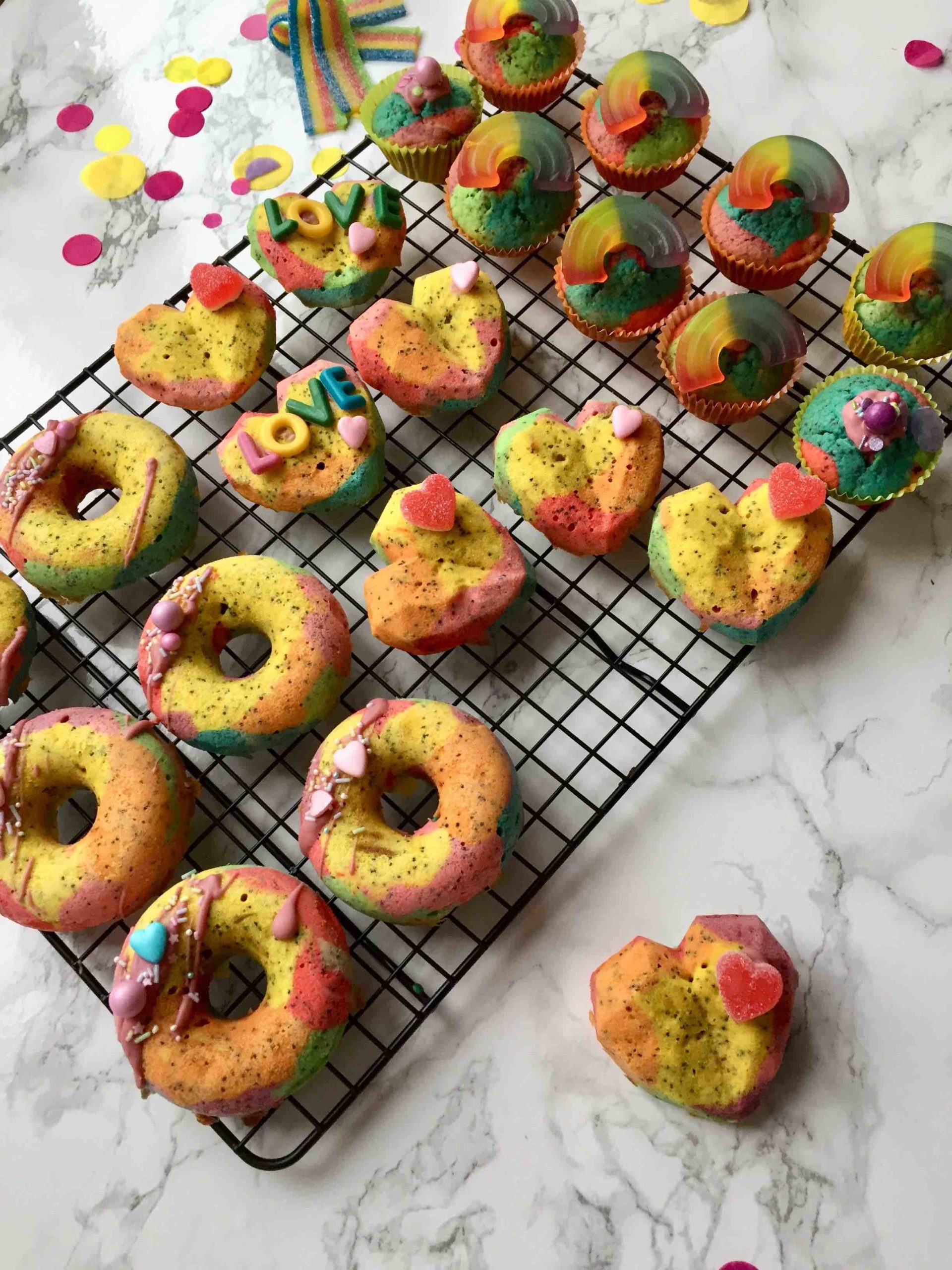 Helau & Alaaf - 10 Partysnacks für Karneval - Backen mit Minis