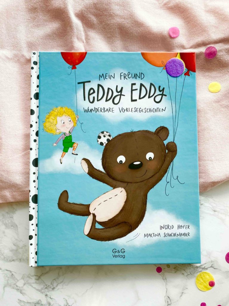 In der Sommer Edition der Back dein Lieblingsbuch Challenge backen wir Teddy-Waffelbecher