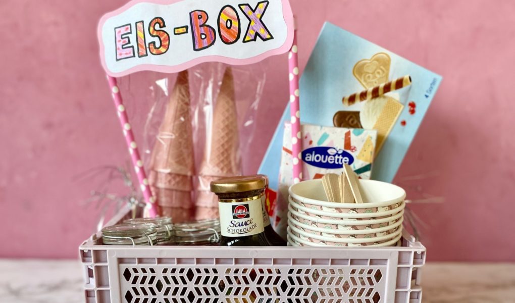 Die DIY Eis-Box ist eine wunderbare Geschenkidee für Sommerkinder und Eisliebhaber.