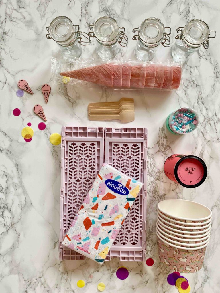 Diese Utensilien brauchst du für die DIY Eiscremebox.