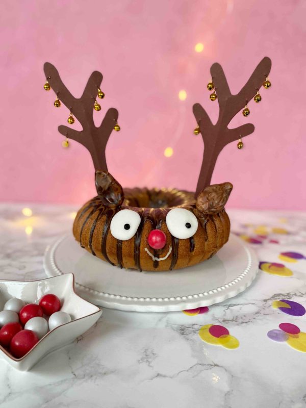 Der Rentierkuchen ist ein Highlight für das Backen mit Kindern in der Weihnachtszeit.