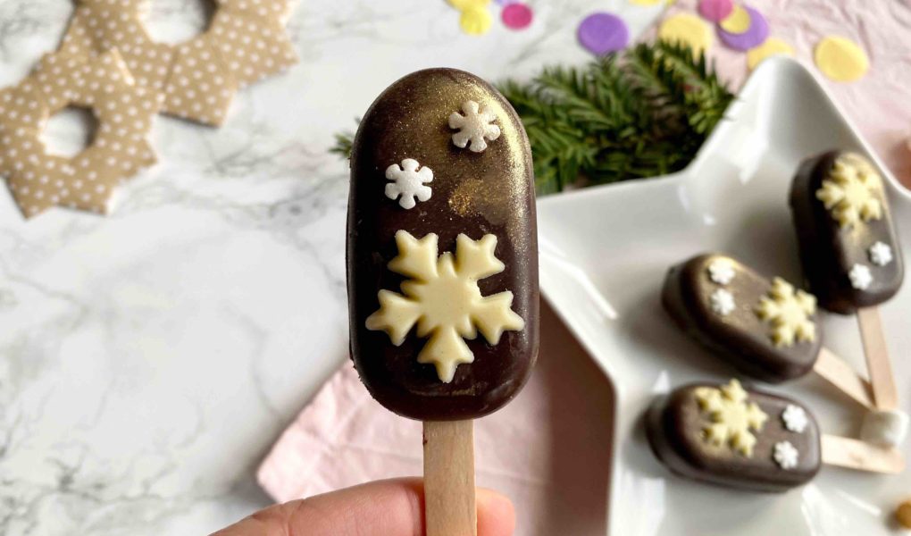 Schokobomben am Stiel für alle Hot Chocolate Fans als Geschenk aus der Küche.