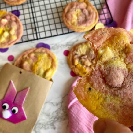 Farbenfrohe Oster-Cookies zum Verschenken an Ostern