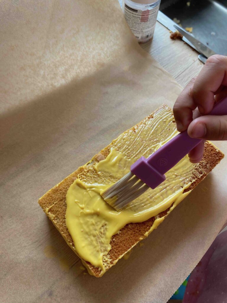 Ein kinderleichter Motivkuchen für die Einschulung: der Tornister-Kuchen. Ich liebe den Ranzen-Kuchen