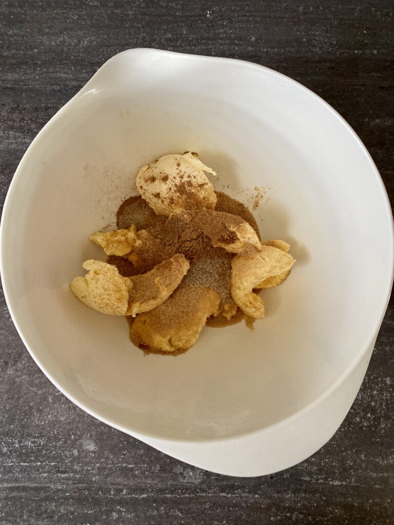 Karotten-Walnuss-Cookies für das Backen mit Kindern für Ostern.