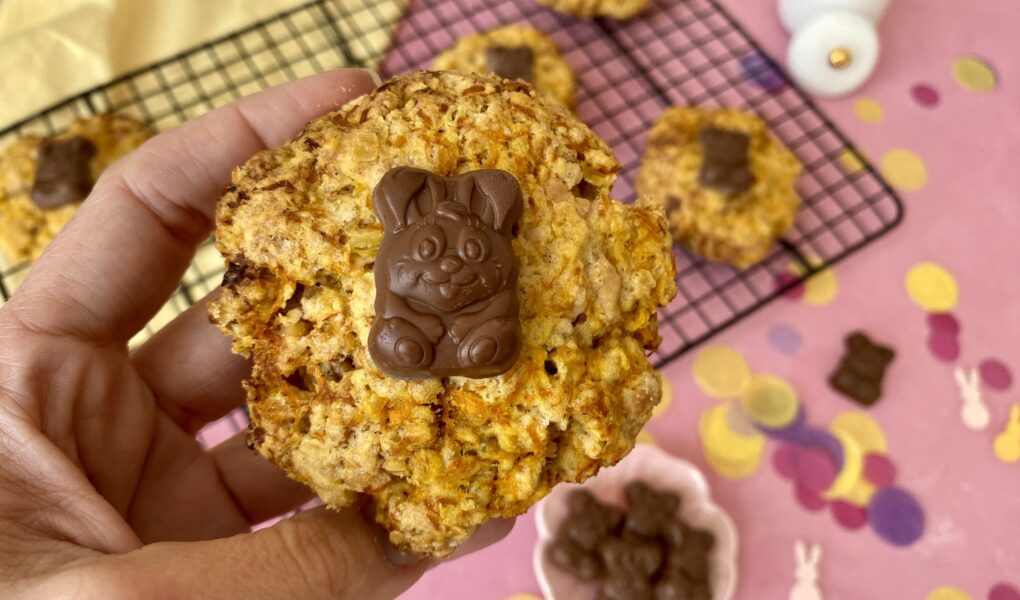 Karotten-Walnuss-Cookies für das Backen mit Kindern für Ostern.