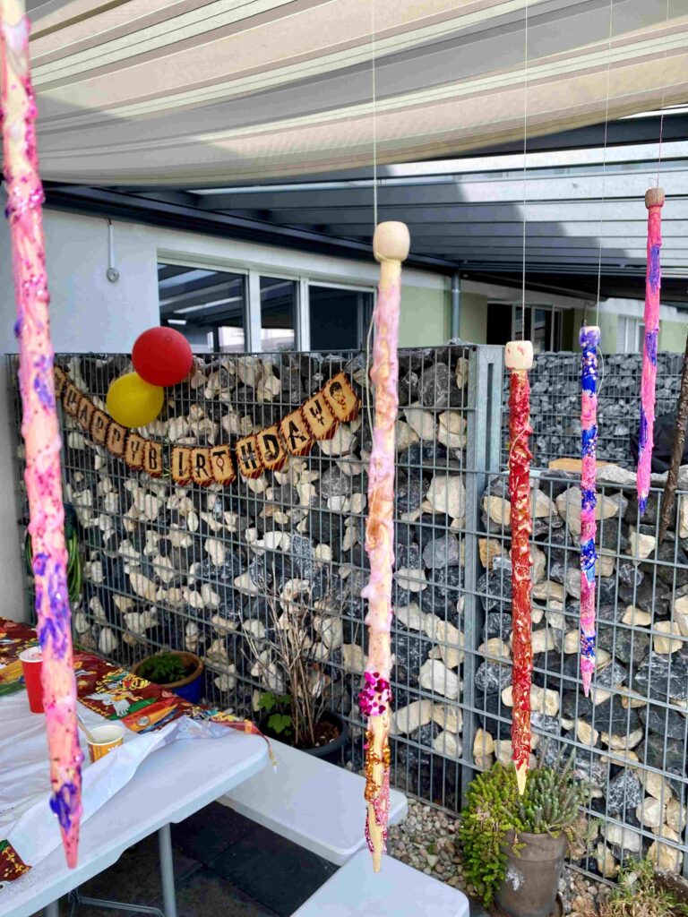 Harry Potter Geburtstag - Partysnacks, Partyspiele und Dekoration für deine Harry Potter Party