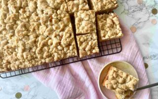 Butterstreuselkuchen wie von Oma - der einfache Streuselkuchen mit Mirabellen