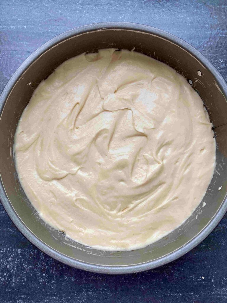 Das Rezept für unseren Apfelkuchen mit Zimtstreuseln ist ein himmlisches Herbstrezept für die ganze Familie.