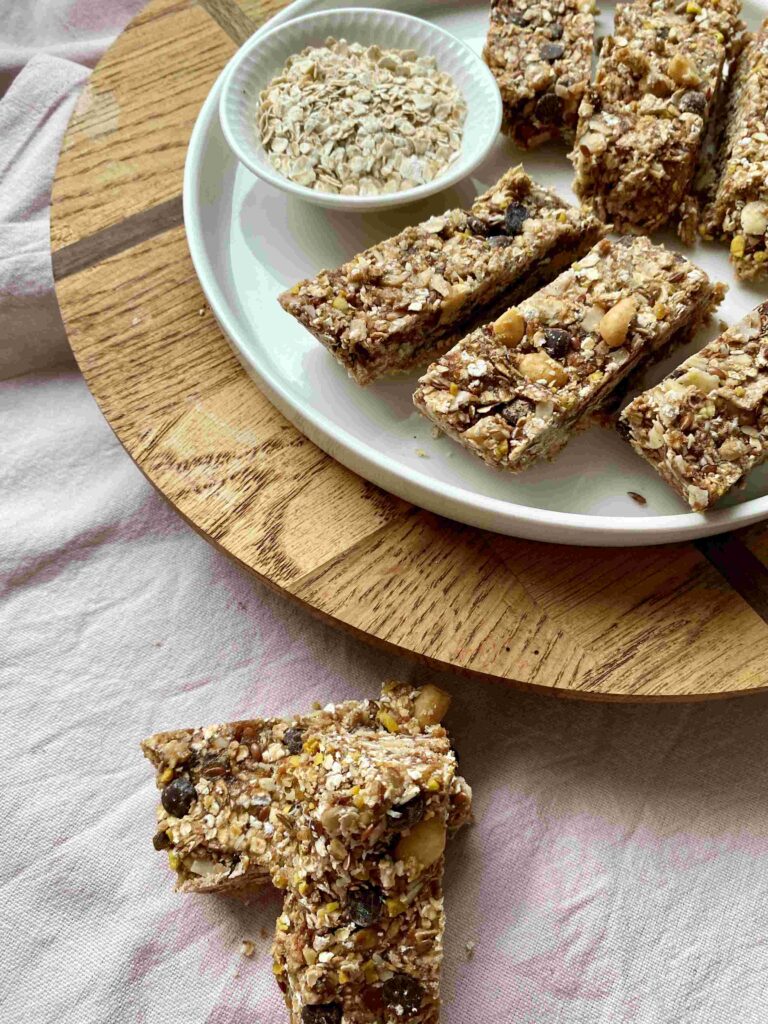 Schnelle Müslieriegel ohne Backen - der perfekte, süße Snack  (Ideen für die Brotdose)