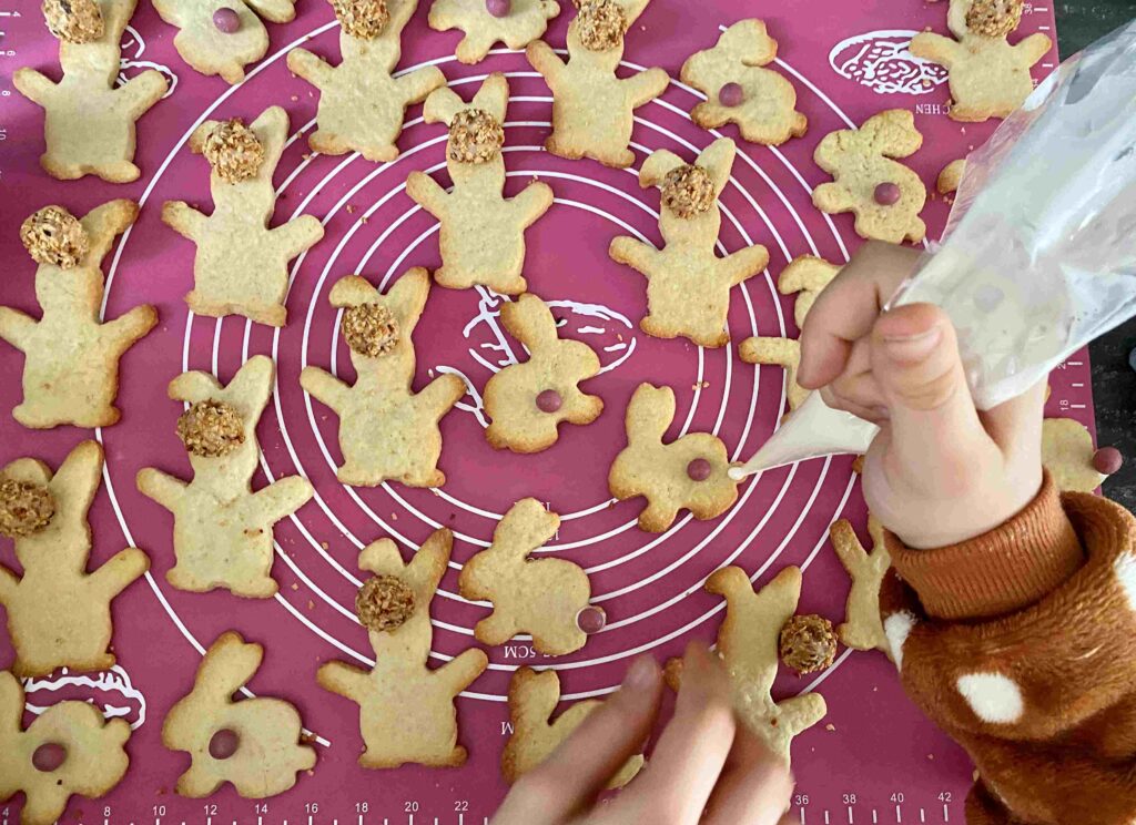 Knusprige Osterplätzchen - Süße Knusperhäschen