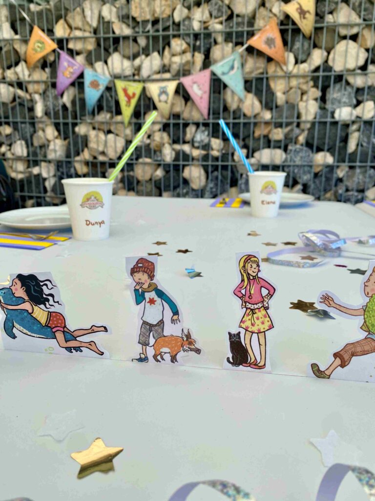 Deko für Schule der magischen Tiere Kindergeburtstag
