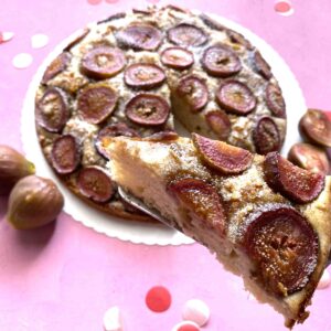 Das einfache Rezept für die Feigen-Walnuss-Tarte ist perfekt für das Backen mit Kindern.
