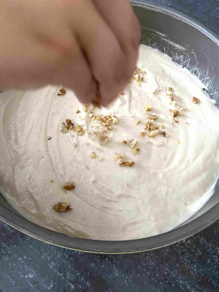 Das einfache Rezept für die Feigen-Walnuss-Tarte ist perfekt für das Backen mit Kindern.